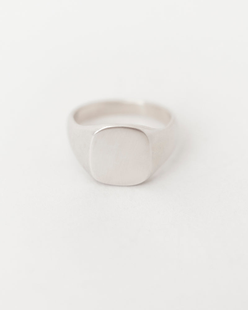 Nova Signet Mini White Gold