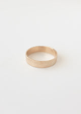 Thick hammered band gold