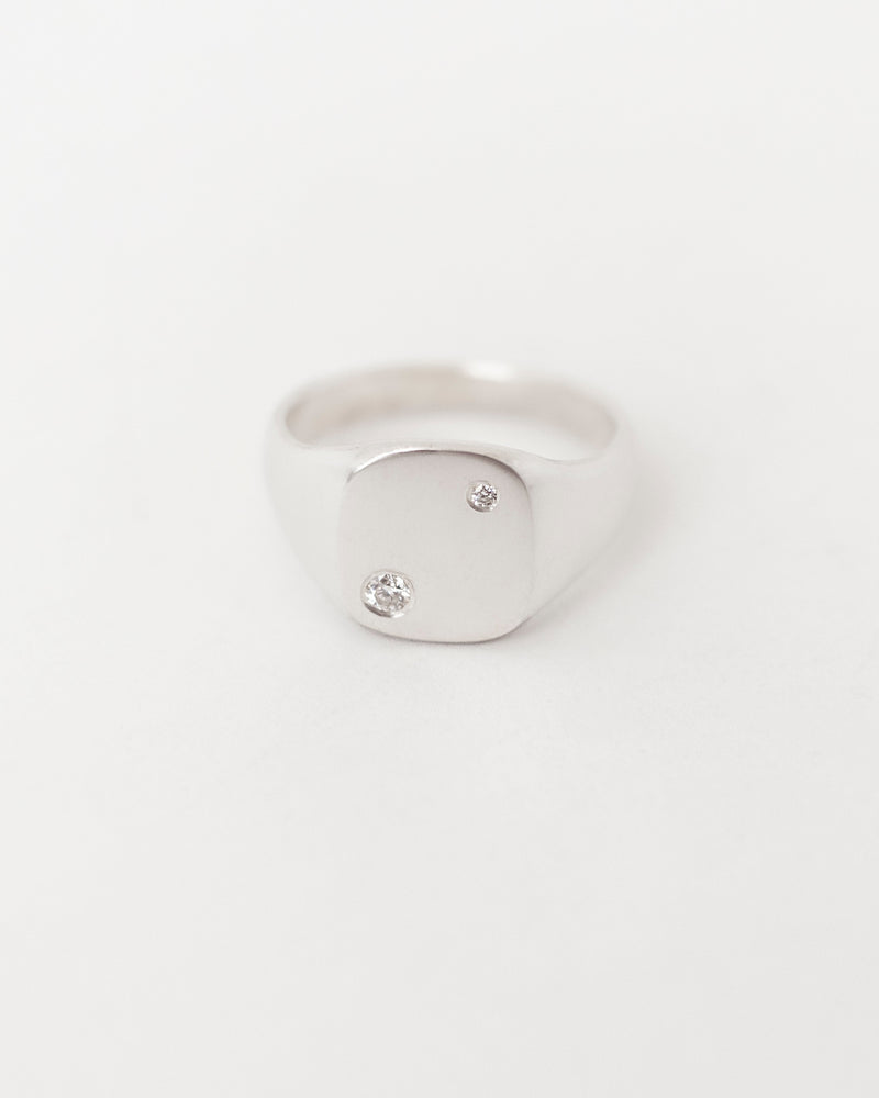 Nova Signet Mini Deux White Gold