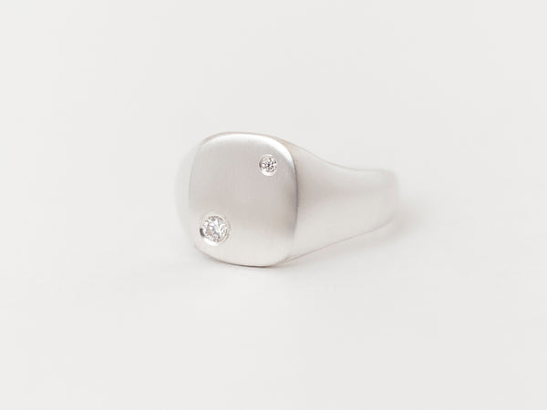 Nova Signet Mini Deux White Gold