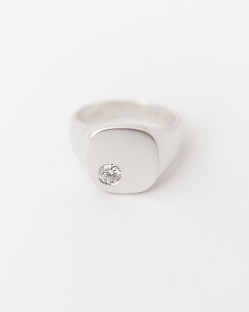 Nova Signet Une White Gold
