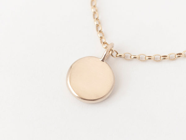 Lune Necklace Yellow Gold