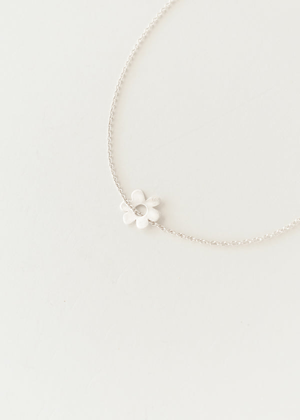 Holy daisy necklace silver - wholesale
