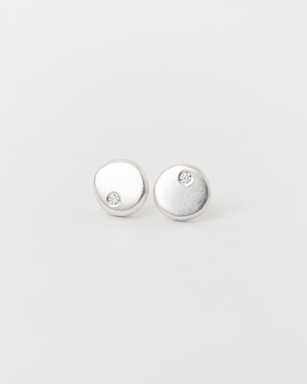 Lune Studs Une White Gold