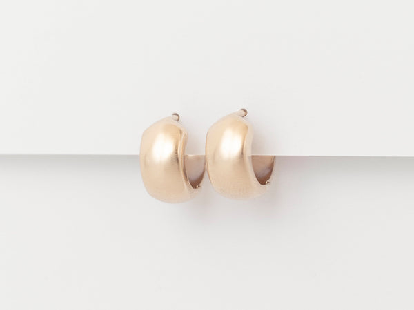 Aurore Huggies Yellow Gold