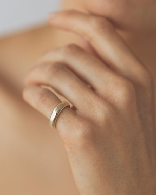 Molten ring gold