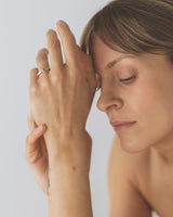 Fine multi-gemstone ring gold