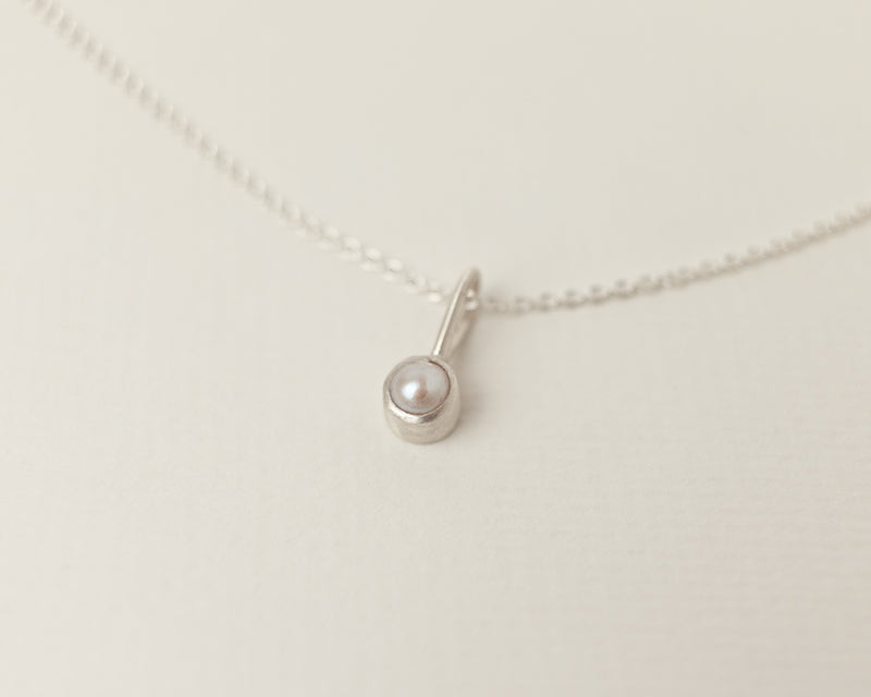 Pearl pendant silver - ready to ship