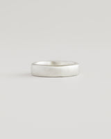 Medium Band - white gold