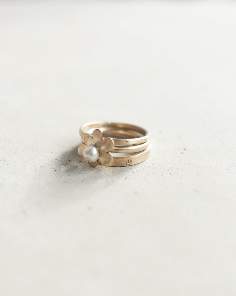 Marguerite ring gold - ready to ship