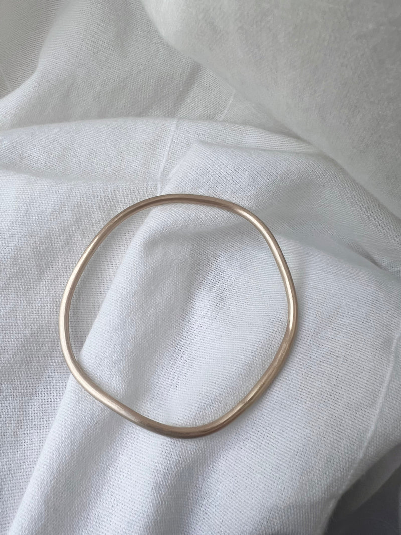 Uneven bangle gold - ready to ship