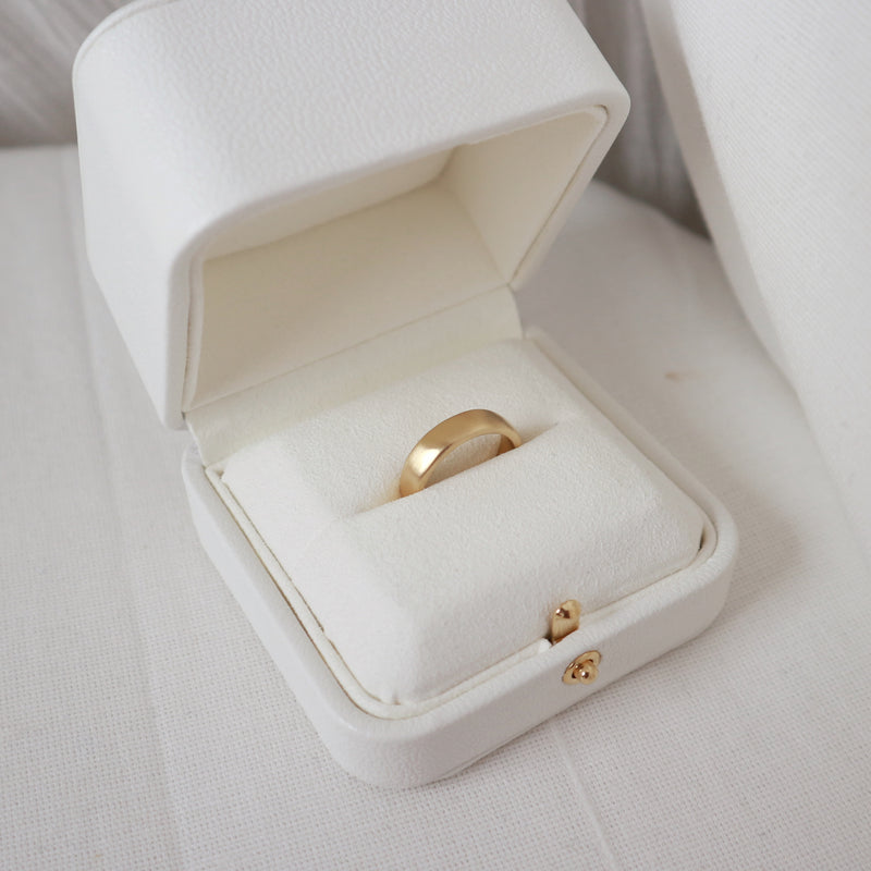 Medium Band 18k Yellow Gold size N - ready to ship