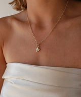 Coeur - Love Charm Necklace Gemstones Gold