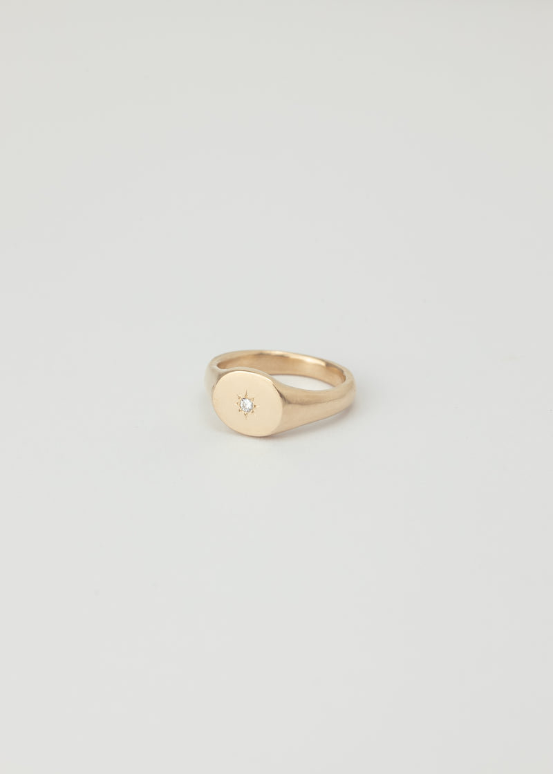 Mini round birthstone signet gold