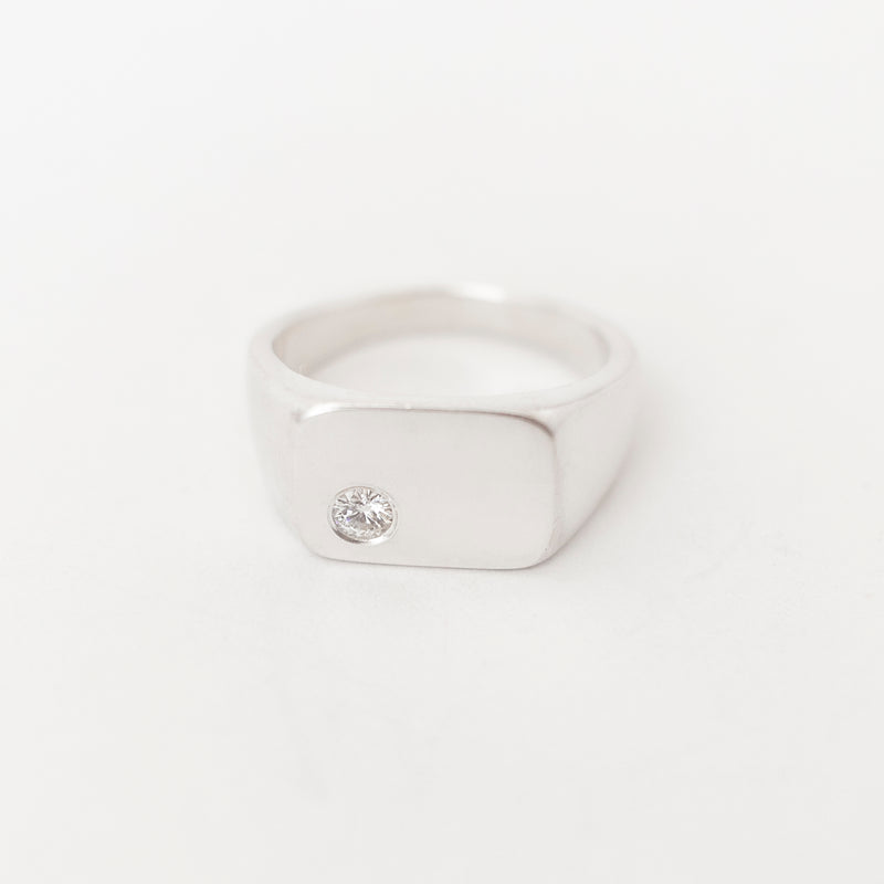 Ellipse Signet Une White Gold