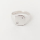 Nova Signet Mini Deux White Gold