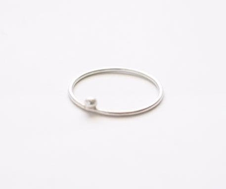 Top dot ring silver