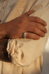 Oval signet ring silver