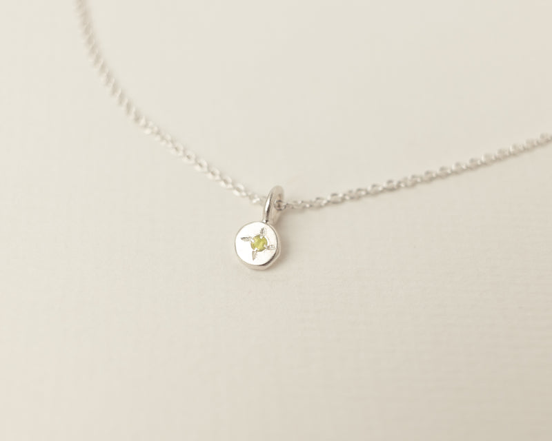 Mini peridot necklace silver