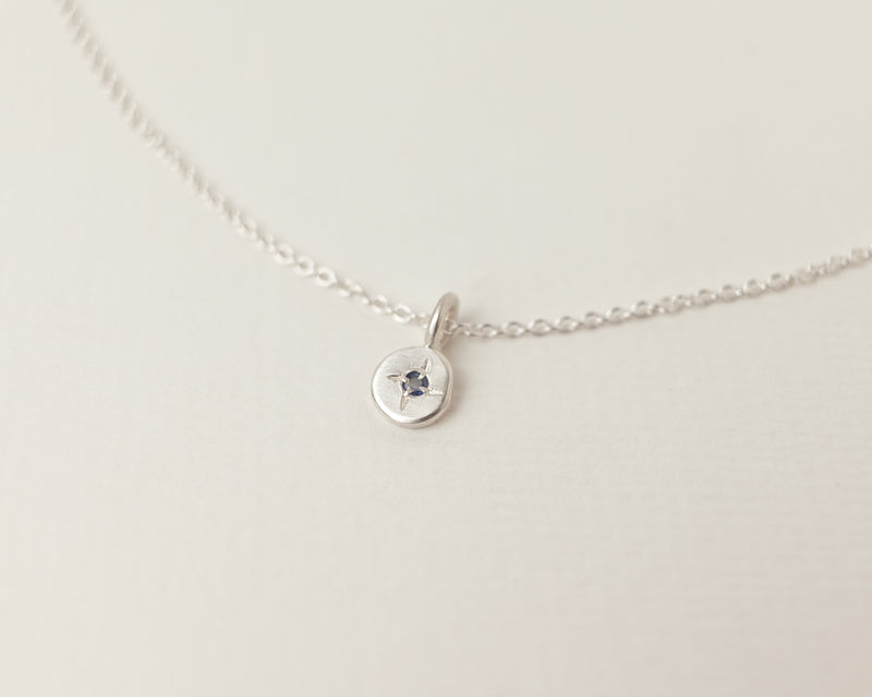 Mini sapphire necklace silver