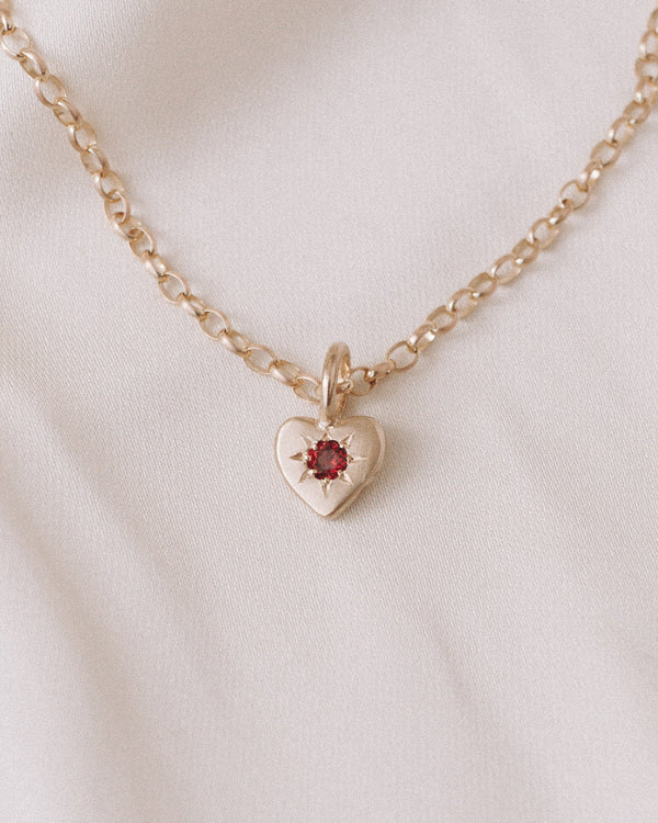 Mini loveheart necklace gold