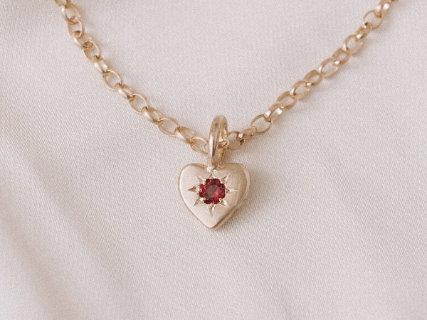 Mini loveheart necklace gold