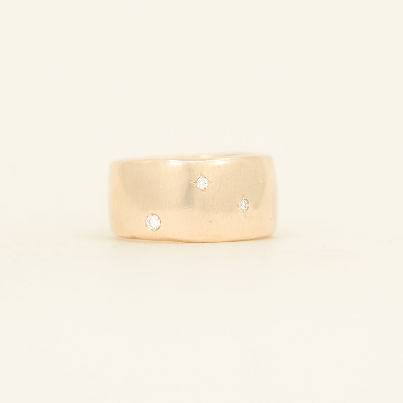 Extra Wide Band - yellow gold starry night